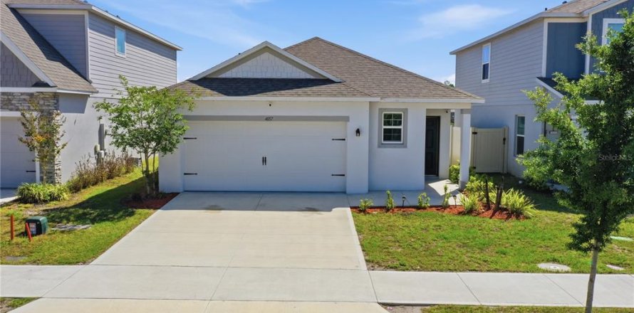 Villa ou maison à Saint Cloud, Floride 3 chambres, 155.43 m2 № 2105222