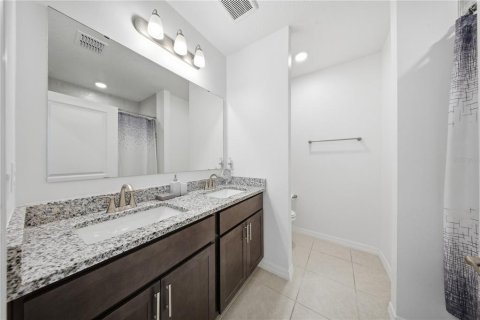 Villa ou maison à vendre à Saint Cloud, Floride: 3 chambres, 155.43 m2 № 2105222 - photo 25