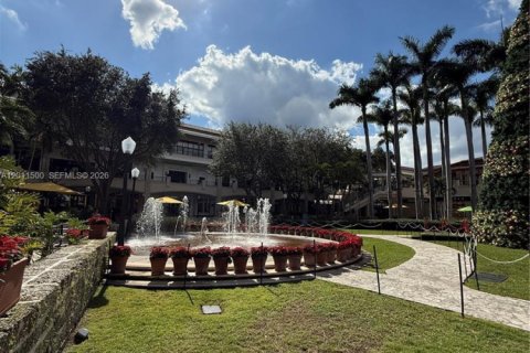 Condominio en venta en Coral Gables, Florida, 2 dormitorios, 90.12 m2 № 2074687 - foto 6