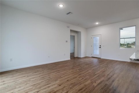 House in Kissimmee, Florida 3 bedrooms, 139.35 sq.m. № 2224300 - photo 8