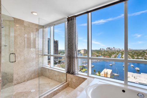 Condo in Fort Lauderdale, Florida, 4 bedrooms  № 2334359 - photo 19