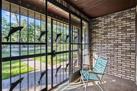 Villa ou maison à vendre à Odessa, Floride: 3 chambres, 242.47 m2 № 2148112 - photo 5