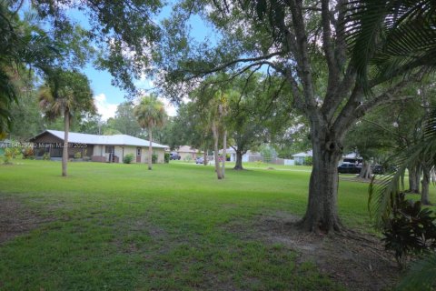 House in St. Lucie, Florida 3 bedrooms, 96.8 sq.m. № 1850830 - photo 24