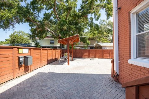 Apartamento en alquiler en Tampa, Florida, 2 dormitorios, 80.64 m2 № 1747176 - foto 22