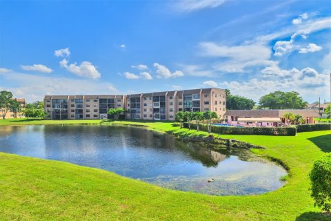 Condominio en venta en Sunrise, Florida, 1 dormitorio, 58.62 m2 № 1889036 - foto 26