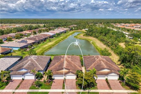 Casa en venta en Venice, Florida, 2 dormitorios, 140.75 m2 № 1685142 - foto 2