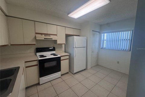 Condo in Clearwater, Florida, 2 bedrooms № 2227403 - photo 8