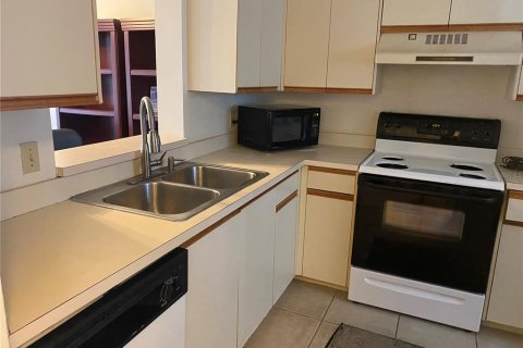 Condo in Clearwater, Florida, 2 bedrooms № 2227403 - photo 5