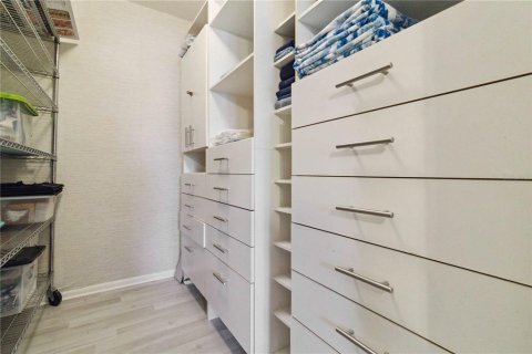 Condo in Sarasota, Florida, 2 bedrooms  № 1736359 - photo 15