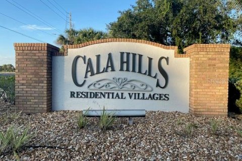 Casa en venta en Ocala, Florida, 3 dormitorios, 152.45 m2 № 1771131 - foto 2