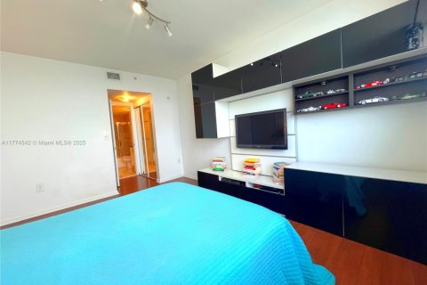 Copropriété à vendre à North Bay Village, Floride: 2 chambres, 116.41 m2 № 1971840 - photo 16