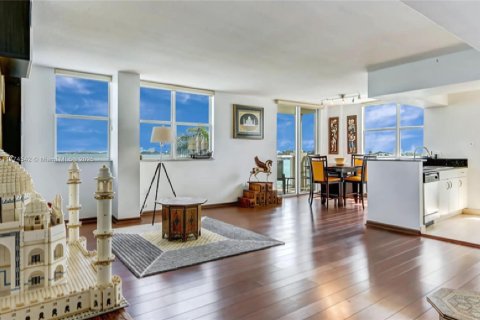 Copropriété à vendre à North Bay Village, Floride: 2 chambres, 116.41 m2 № 1971840 - photo 4
