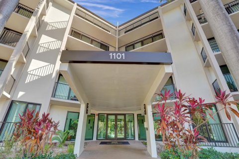 Copropriété à vendre à Fort Lauderdale, Floride: 2 chambres, 103.12 m2 № 2087898 - photo 15
