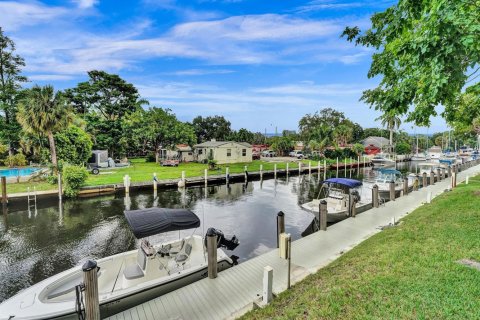 Copropriété à vendre à Fort Lauderdale, Floride: 2 chambres, 103.12 m2 № 2087898 - photo 19