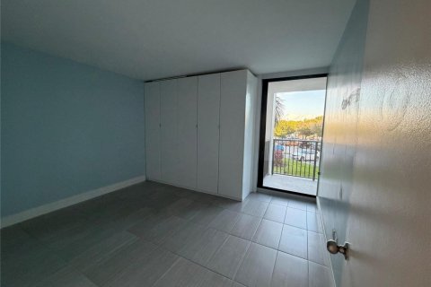 Copropriété à vendre à Fort Lauderdale, Floride: 2 chambres, 103.12 m2 № 2087898 - photo 8