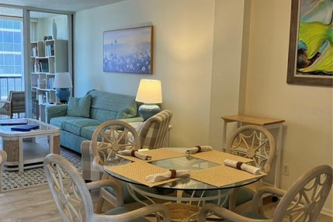 Condo in Venice, Florida, 2 bedrooms  № 1565523 - photo 17