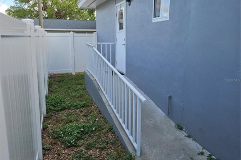 Casa en venta en Clearwater, Florida, 3 dormitorios, 155.43 m2 № 1744418 - foto 26