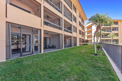 Condominio en venta en North Palm Beach, Florida, 2 dormitorios, 127.65 m2 № 2033285 - foto 30
