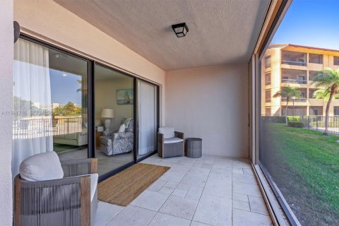 Condominio en venta en North Palm Beach, Florida, 2 dormitorios, 127.65 m2 № 2033285 - foto 26