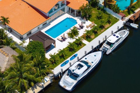 House in Pompano Beach, Florida 4 bedrooms № 2192863 - photo 20