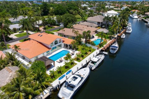 House in Pompano Beach, Florida 4 bedrooms № 2192863 - photo 19