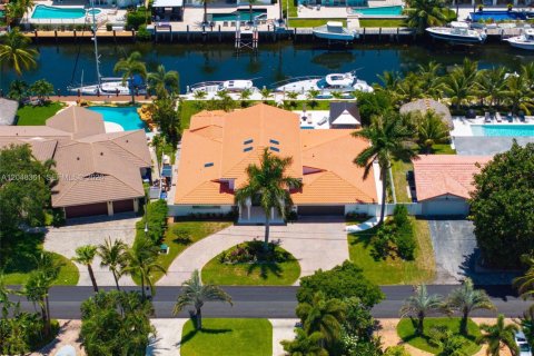 House in Pompano Beach, Florida 4 bedrooms № 2192863 - photo 18