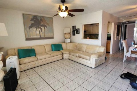 Copropriété à vendre à West Palm Beach, Floride: 1 chambre, 52.95 m2 № 2153942 - photo 3