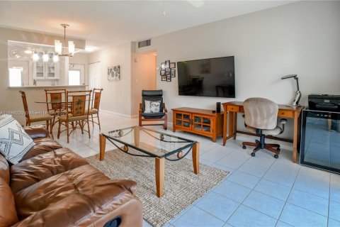 Copropriété à vendre à Lauderhill, Floride: 2 chambres, 80.82 m2 № 1936878 - photo 20