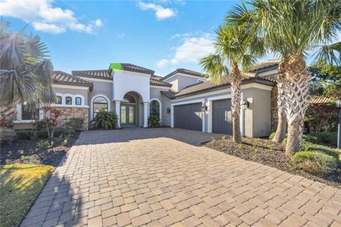 House in Bradenton, Florida 4 bedrooms, 421.4 sq.m. № 1718665 - photo 2