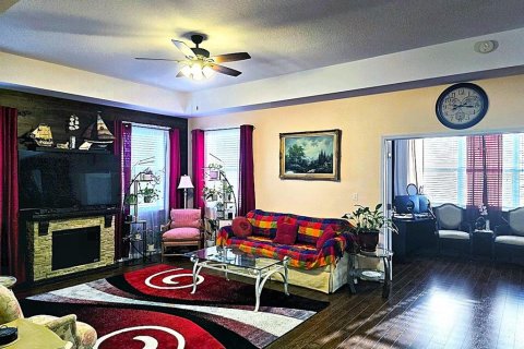 Condo in Clearwater, Florida, 2 bedrooms  № 1876115 - photo 15
