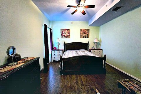 Condo in Clearwater, Florida, 2 bedrooms  № 1876115 - photo 19