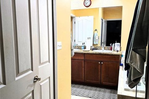 Condo in Clearwater, Florida, 2 bedrooms  № 1876115 - photo 24