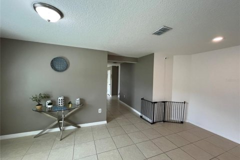 Casa en alquiler en Kissimmee, Florida, 4 dormitorios, 173.63 m2 № 1915767 - foto 3