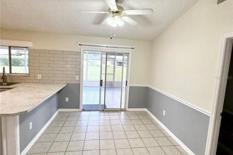 House in Ocala, Florida 3 bedrooms, 108.7 sq.m. № 2199729 - photo 6