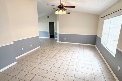 House in Ocala, Florida 3 bedrooms, 108.7 sq.m. № 2199729 - photo 2