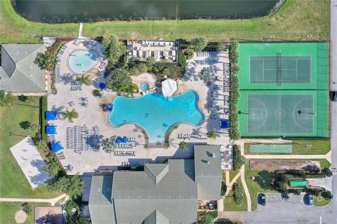 Adosado en venta en Kissimmee, Florida, 4 dormitorios, 176.7 m2 № 1916021 - foto 4