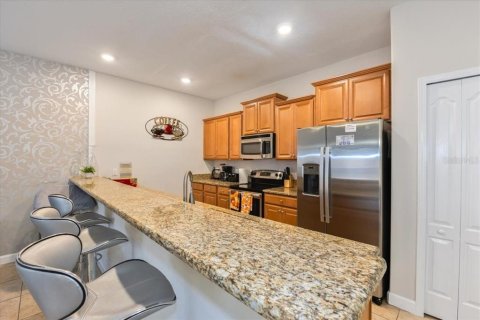 Adosado en venta en Kissimmee, Florida, 4 dormitorios, 176.7 m2 № 1916021 - foto 22