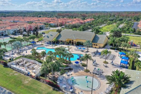 Adosado en venta en Kissimmee, Florida, 4 dormitorios, 176.7 m2 № 1916021 - foto 10