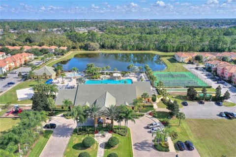 Adosado en venta en Kissimmee, Florida, 4 dormitorios, 176.7 m2 № 1916021 - foto 8
