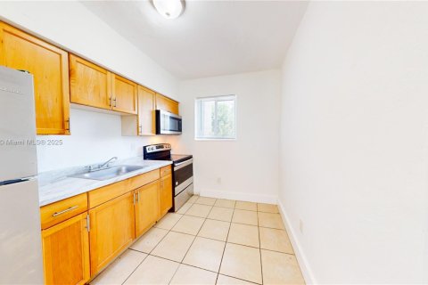 Propiedad comercial en venta en Miami, Florida, 275.73 m2 № 1799695 - foto 5