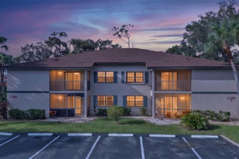 Condominio en Port Charlotte, Florida, 3 dormitorios  № 2239034