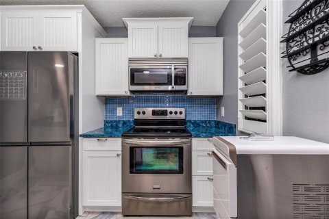 Copropriété à vendre à Port Charlotte, Floride: 3 chambres, 93.92 m2 № 2239034 - photo 21