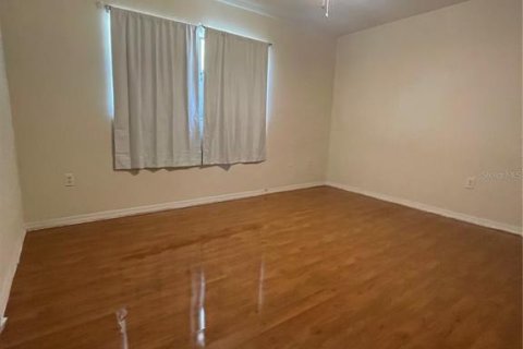 Casa en venta en Weeki Wachee, Florida, 3 dormitorios, 180.6 m2 № 1689858 - foto 18