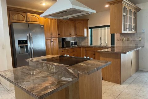 Casa en venta en Weeki Wachee, Florida, 3 dormitorios, 180.6 m2 № 1689858 - foto 13