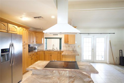 Casa en venta en Weeki Wachee, Florida, 3 dormitorios, 180.6 m2 № 1689858 - foto 6