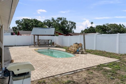 Casa en venta en Seffner, Florida, 3 dormitorios, 129.32 m2 № 1767142 - foto 17