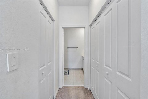 Touwnhouse à vendre à Homestead, Floride: 4 chambres, 169.08 m2 № 1710860 - photo 21