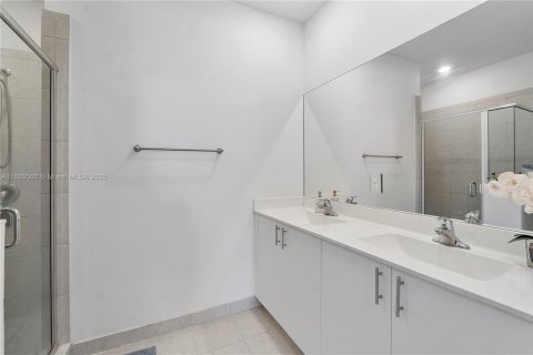 Touwnhouse à vendre à Homestead, Floride: 4 chambres, 169.08 m2 № 1710860 - photo 23