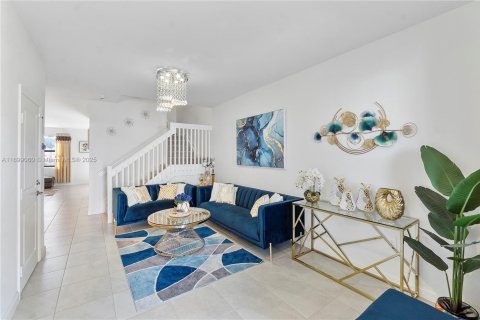 Touwnhouse à vendre à Homestead, Floride: 4 chambres, 169.08 m2 № 1710860 - photo 1