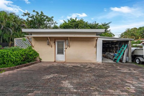 Villa ou maison à vendre à Miami Springs, Floride: 3 chambres, 143.72 m2 № 2013411 - photo 12